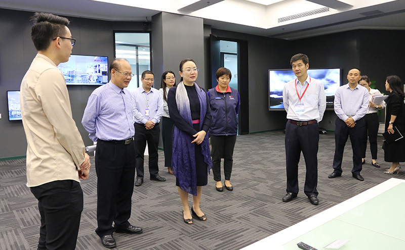 The delegation led by Director Zhang Lilan is visiting our Huinan Showroom The delegation led by Director Zhang Lilan is visiting our Huinan Showroom